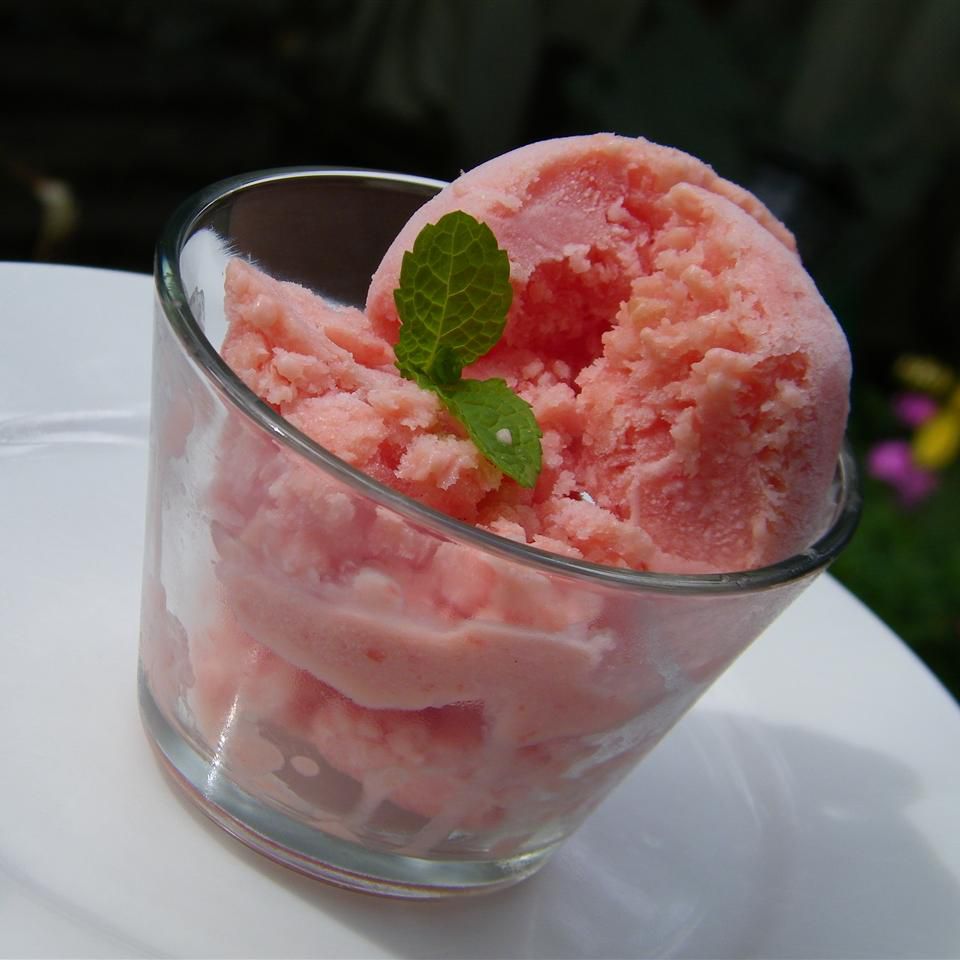 Recipe Watermelon Sherbet 1112242-c2b96926ee984d95b7735c523de2903a