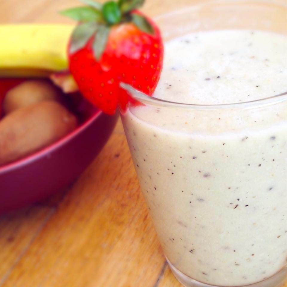 Recipe Kiwi Banana Apple Smoothie 2053849-4448554278ac406e834c768adcc328f3