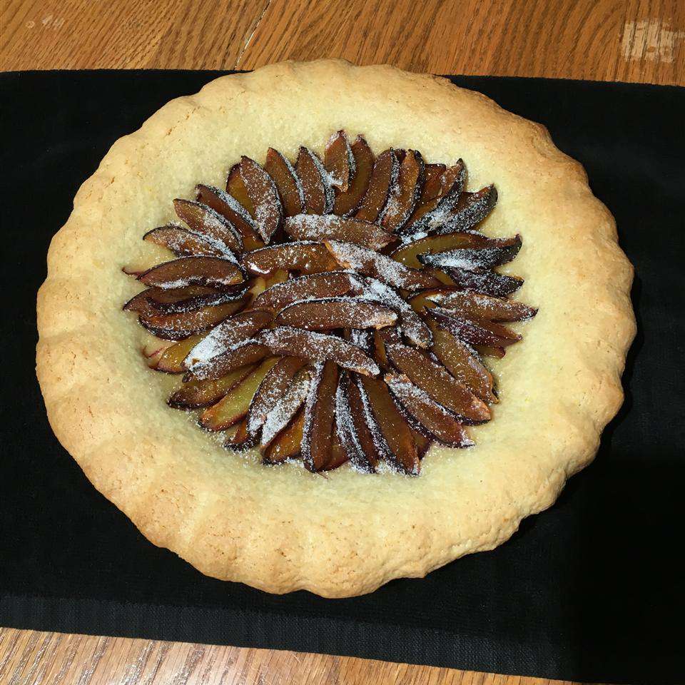 Recipe Zwetschekuchen (German Plum Tart) 3995717-65158d0827a5460d8b660e3b828a870e