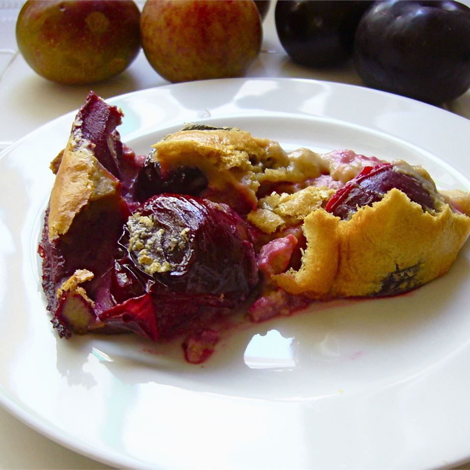 Recipe Plum Clafouti 420558-282a2918a85a4027822677d2823a2672
