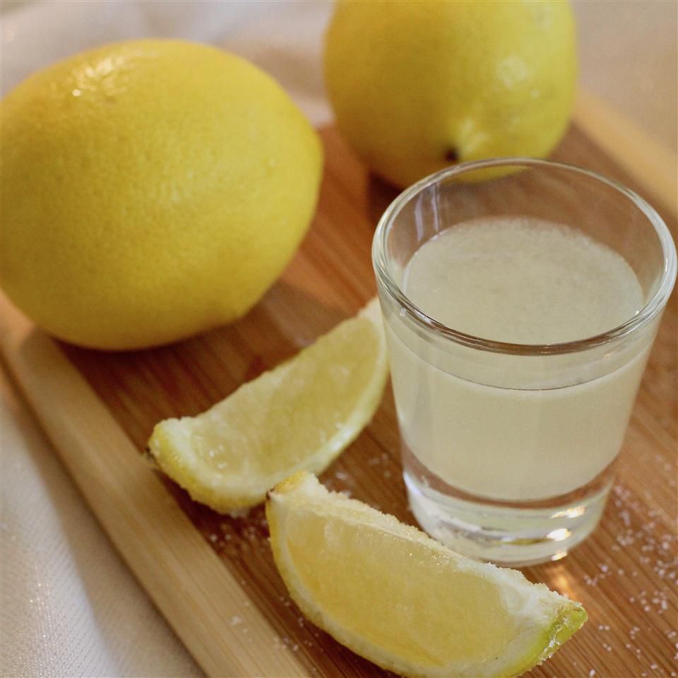 Recipe Lemon Drop Shots 4461567-e78f4f2c913b4b498914f39c43a5d843