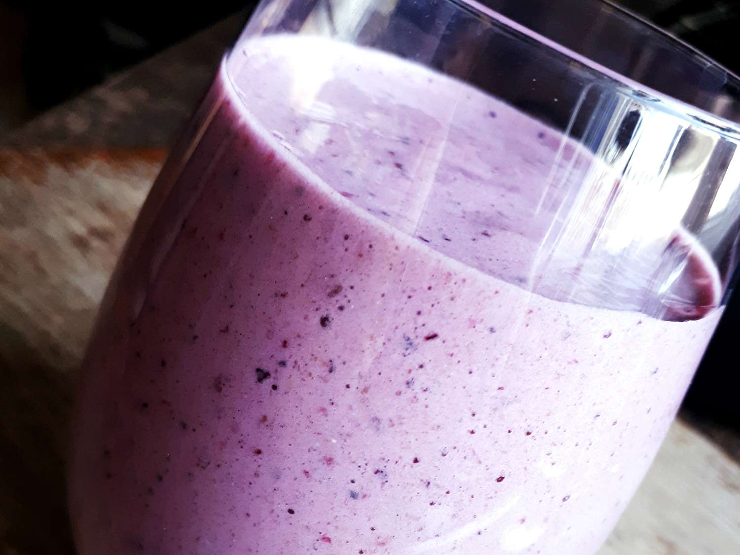 4883666-simple-summer-smoothie-Chef-V-4x3-1-f08fef2c92ff488ba3178dc4330e04f8