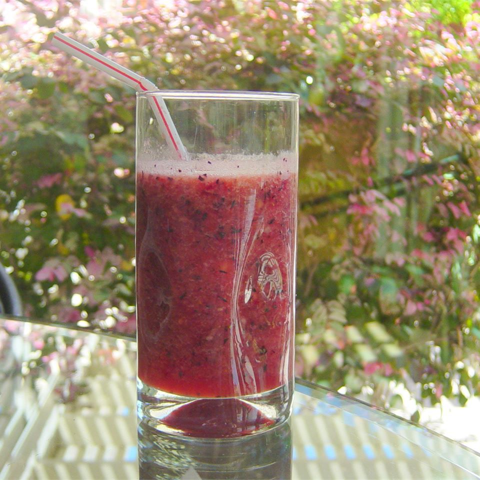 Recipe Summer Sweet Smoothies 664244-f870eee08fab43ee950ee74ebeca917a